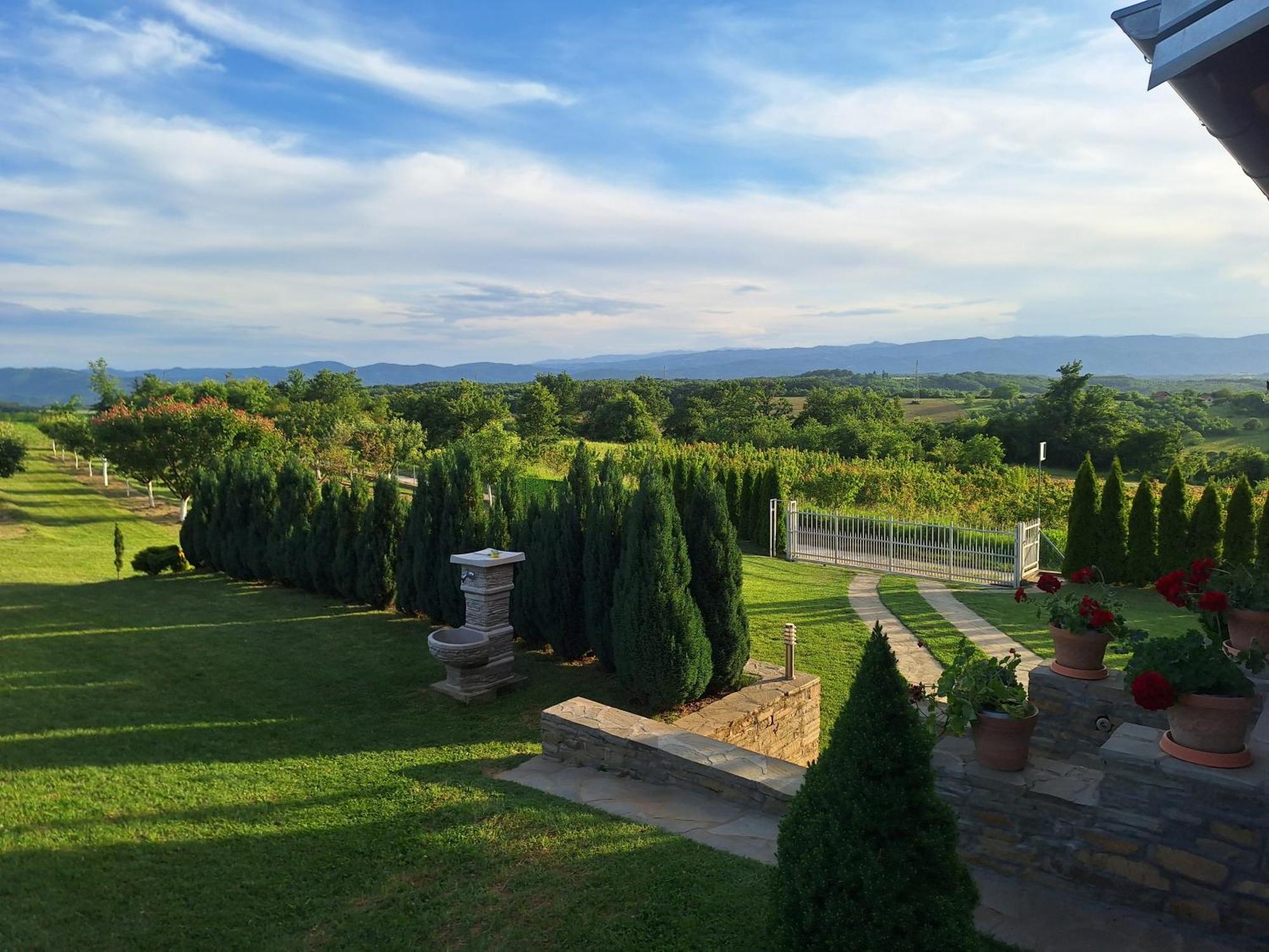 Apartmani Milosavljevic Kursumlija Exterior foto